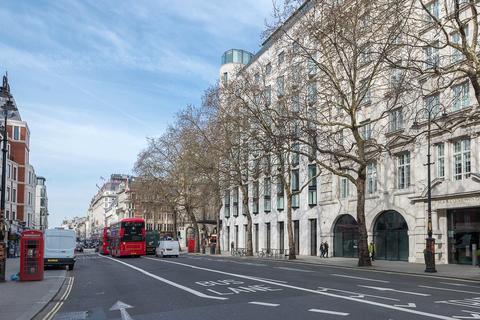 Strand, Temple WC2R
