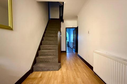 undefined, Winchmore Hill Road, London N21