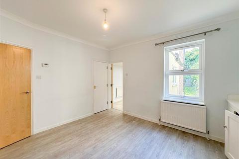 undefined, Natal Road, Cambridge CB1