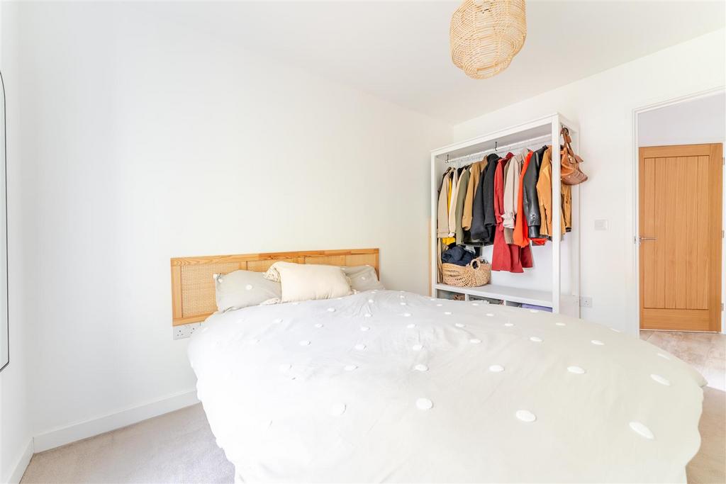 12 Strawberry drive Yatton -19.jpg