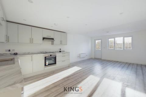 undefined, Town Centre, Hatfield, AL10