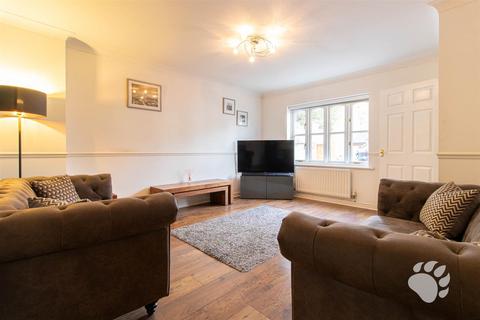 undefined, Handleys Chase, Basildon SS15