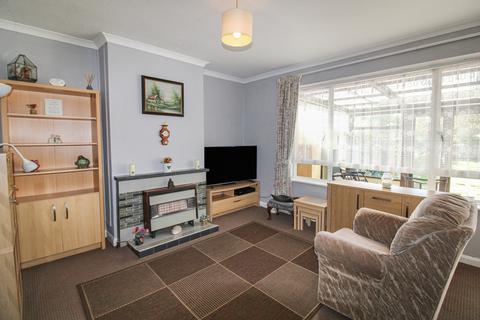 2 bedroom bungalow for sale, Glebe Road,  Farnborough, GU14