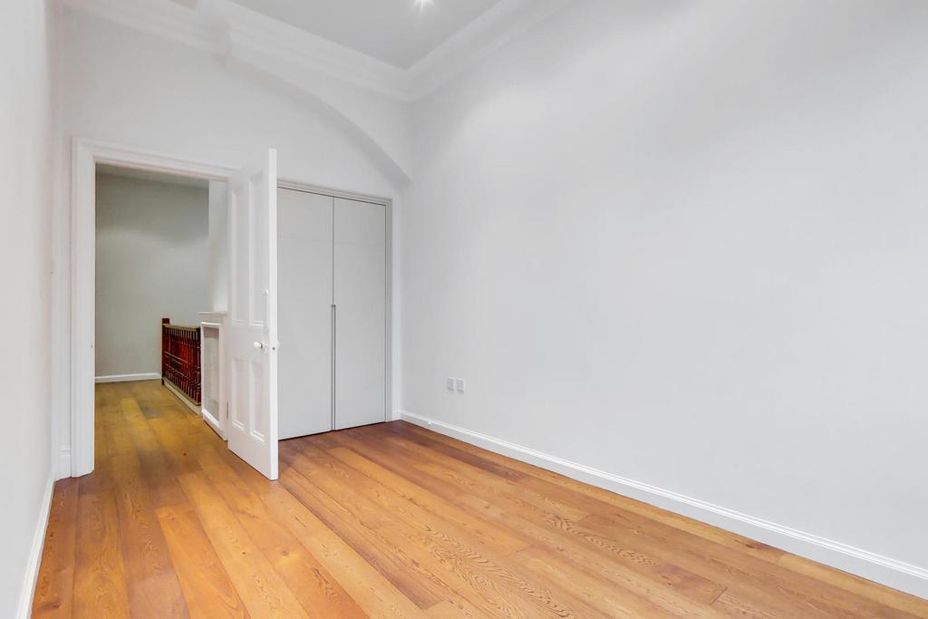 9 Bedroom 3-1.jpg