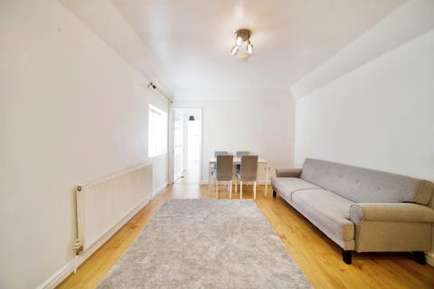 1 bedroom flat to rent, Cooper Avenue, London, E17