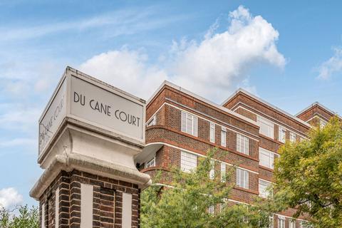 2 bedroom flat for sale, Balham High Road, Balham, London, SW17