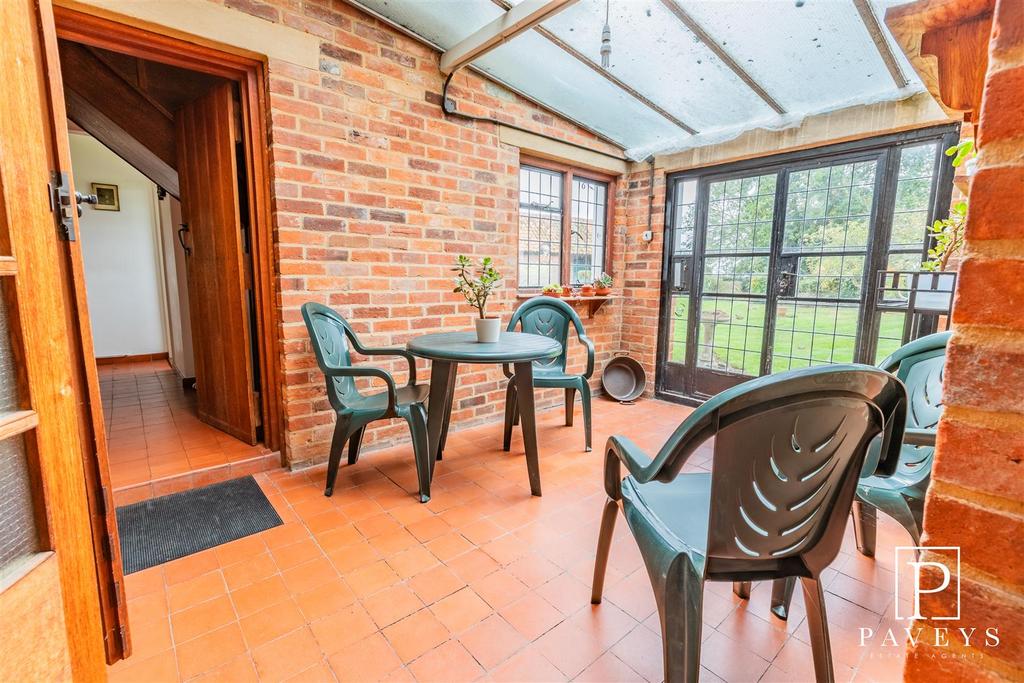 Garden room