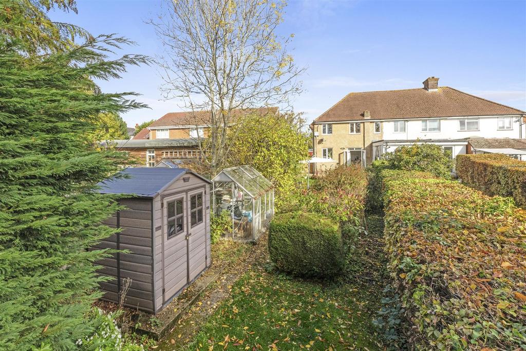 51 Geralds Road, HP13 6 BN-13.jpg