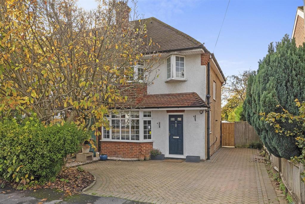 51 Geralds Road, HP13 6 BN-15.jpg