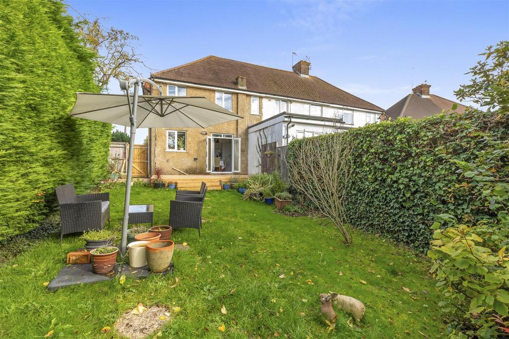 51 Geralds Road, HP13 6 BN-11.jpg
