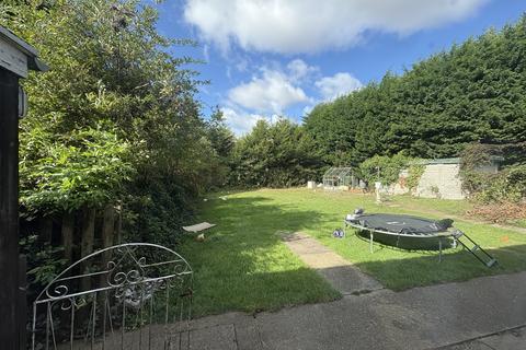 undefined, 2 Holmes Drive, Wisbech, Cambridgeshire PE13 3TJ