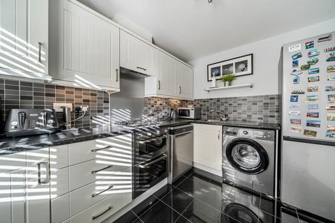 4 bedroom semi-detached house for sale, School Close, Basingstoke RG22 5FY
