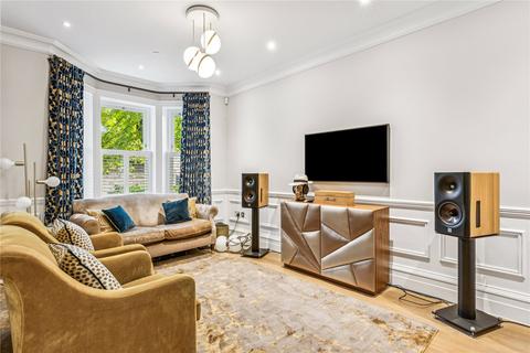 undefined, Beverley Road, London, SW13