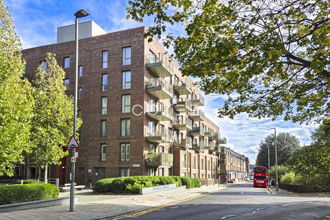 undefined, 1 Bedroom, London SW11