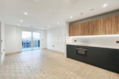 1 bedroom flat to rent, 1 Bedroom, London SW11