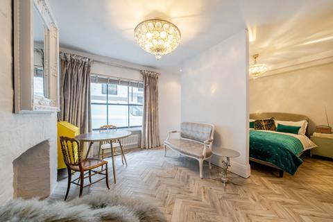 1 bedroom flat for sale, Redan Place, Bayswater, London, W2