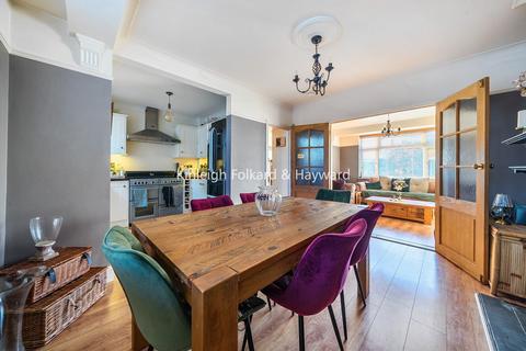 3 bedroom semi-detached house for sale, Bourne Road, Bromley, BR2