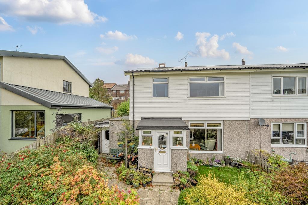 1364776-1-68ee2bd0c6300-ARW