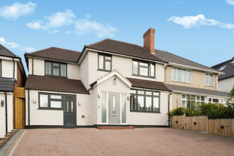 110 Farley Road, South Croydon, CR2 7NE