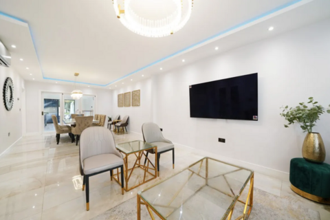 110 Farley Road, South Croydon, CR2 7NE