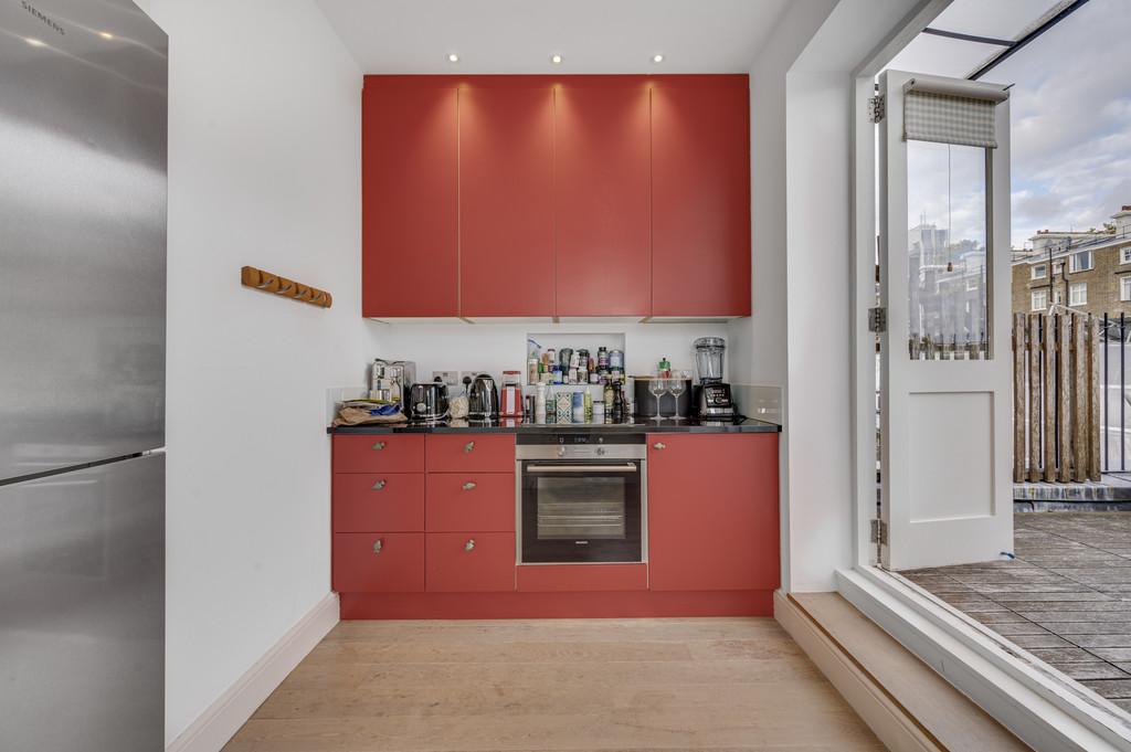 NVP 44 Ennismore Gardens 003