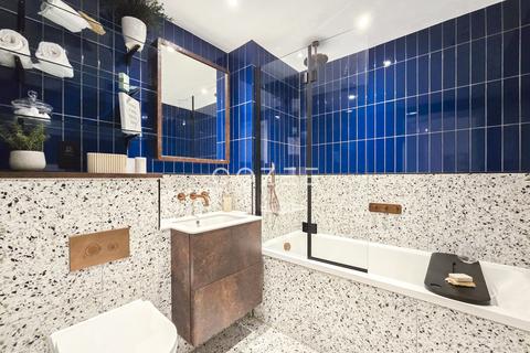 2 bedroom flat to rent, 2 Bed, London SW11