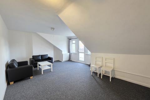 Chichele Road, Cricklewood, NW2