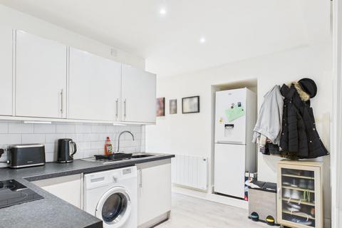 undefined, Commercial Road, Grantham NG31