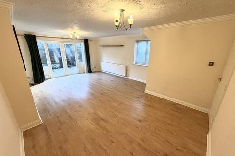undefined, Lytchett Drive, Broadstone