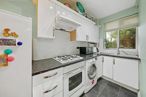 undefined, Lower Ham Road, Kingston Upon Thames