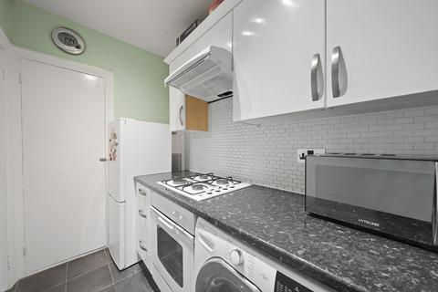 undefined, Lower Ham Road, Kingston Upon Thames