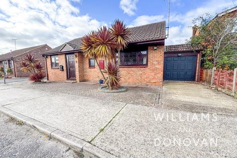 undefined, Hainault Avenue, Rochford