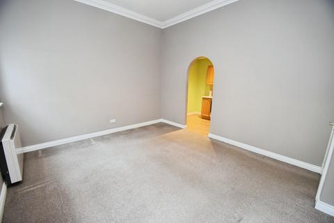 2 bedroom apartment for sale, Riverside Court, Bradford BD18