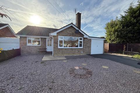 2 bedroom detached bungalow for sale, Cecil Close, BOURNE PE10 9QP