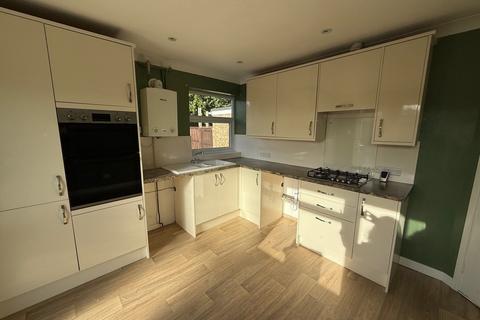 2 bedroom detached bungalow for sale, Cecil Close, BOURNE PE10 9QP