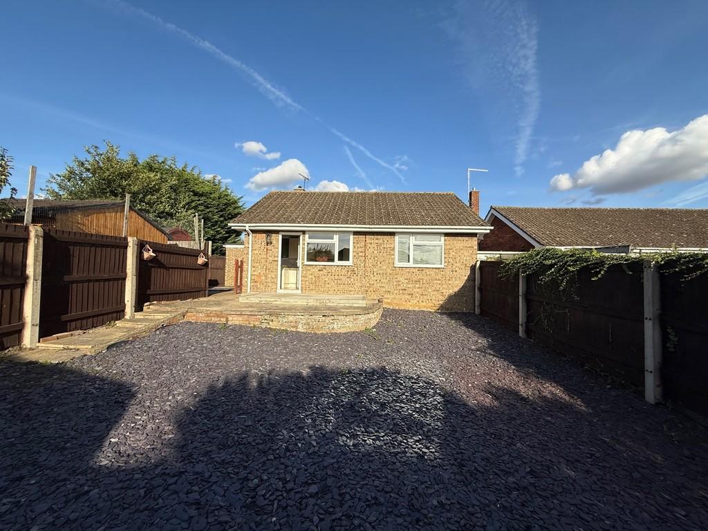 Rear Bungalow 1