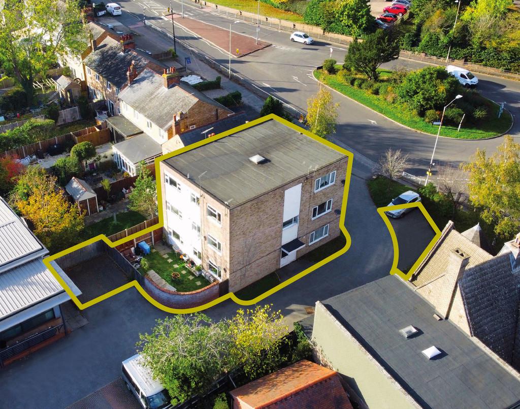 NP Datchet House-V35