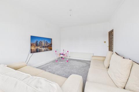 4 bedroom detached house for sale, Glenfield Road, Leicester LE3