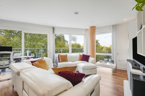 3 bedroom apartment for sale, Kingston Riverside, Kingston Upon Thames KT2
