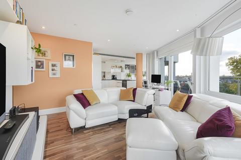 3 bedroom apartment for sale, Kingston Riverside, Kingston Upon Thames KT2