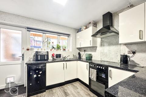 3 bedroom semi-detached house for sale, Briardale Avenue, Harwich CO12