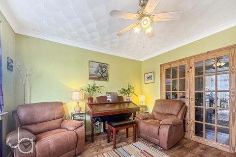 3 bedroom semi-detached house for sale, Mayes Lane, Harwich CO12