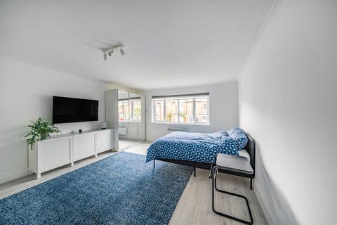 undefined, Potters Road, Barnet, EN5