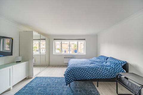 undefined, Potters Road, Barnet, EN5
