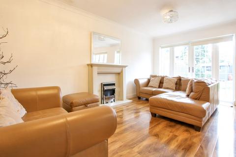 4 bedroom detached house for sale, Colnbrook