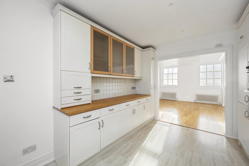 Arundel Terrace, 12-13, Arundel House, 11-012