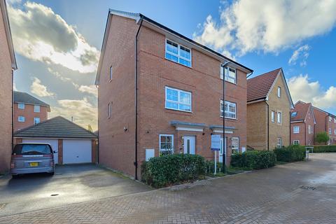 4 bedroom semi-detached house for sale, Brambling Avenue, Coventry