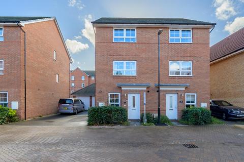 4 bedroom semi-detached house for sale, Brambling Avenue, Coventry