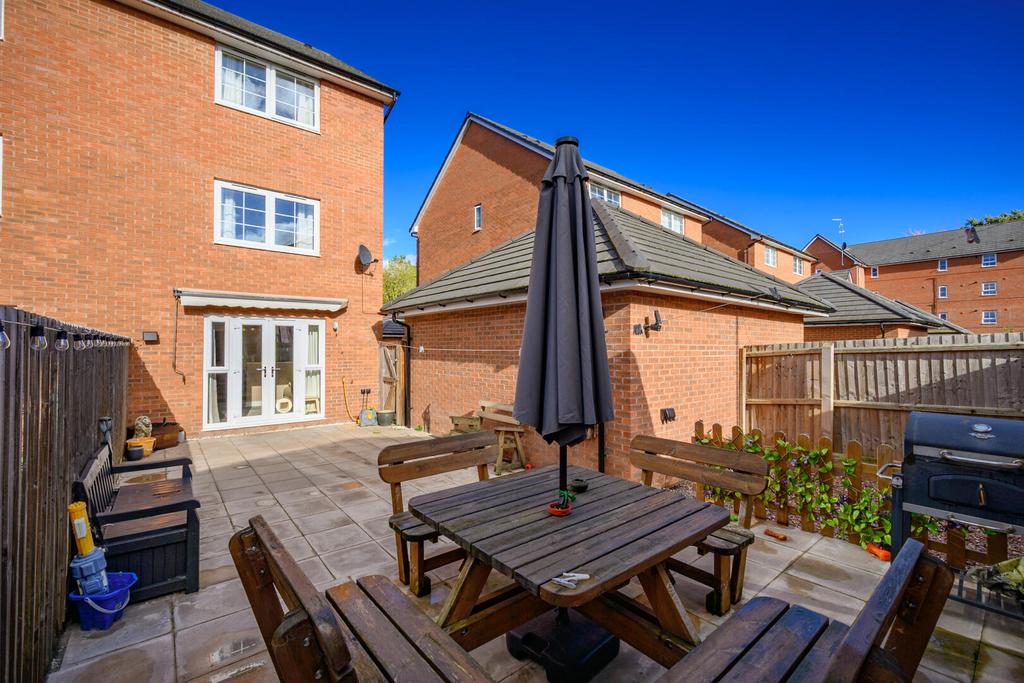 Terrace / Patio