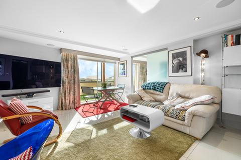 undefined, Lacuna, Windsor Esplanade, Cardiff